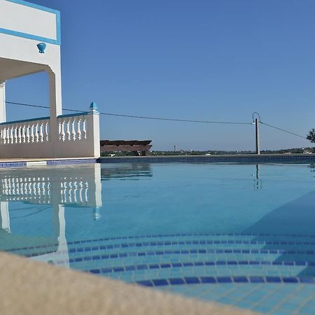 Отель Quinta Da Fonte Em Монкарапашу Экстерьер фото